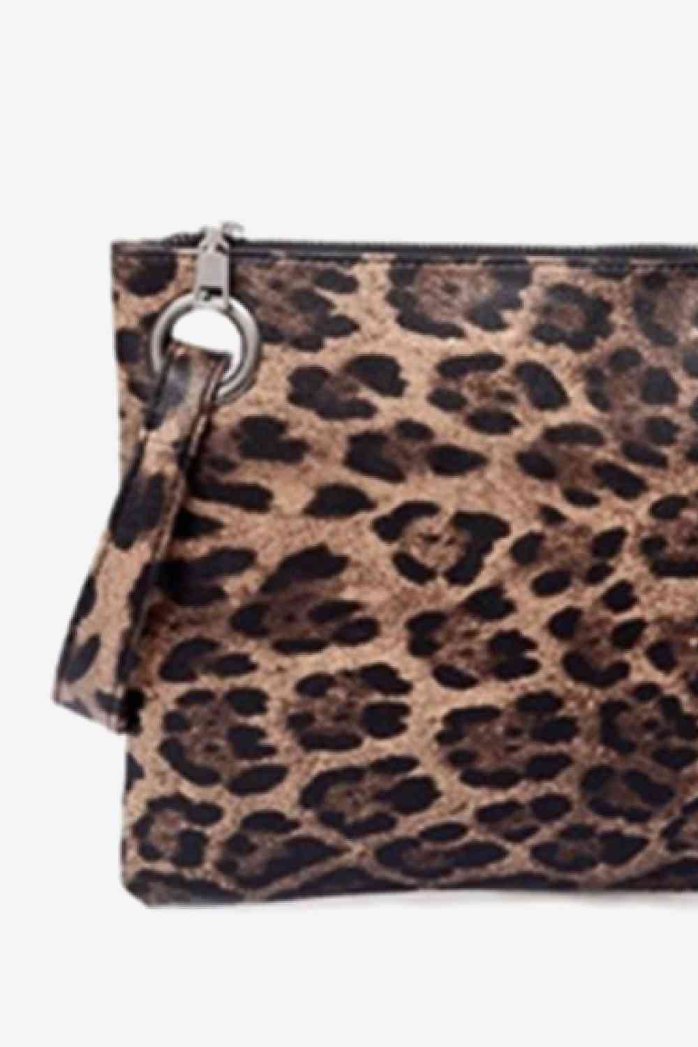 Leopard PU Leather Clutch